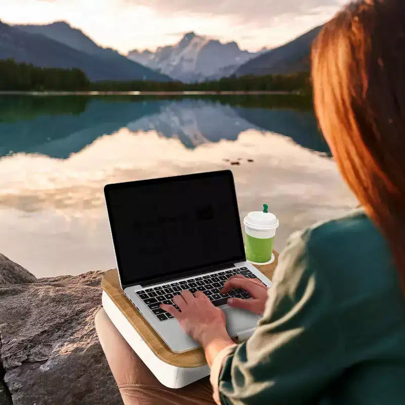 Bureau portable porte-gobelet