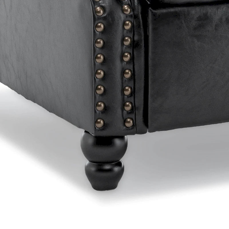 Fauteuil inclinable à dossier basculant, assise rembourrée et cloutée