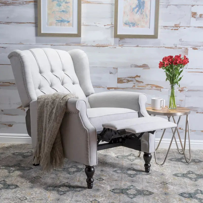 Fauteuil club inclinable Walter en tissu capitonné avec oreilles de Christopher Knight Home