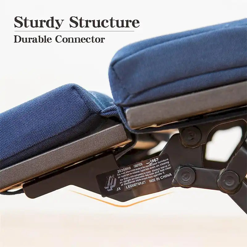 Fauteuil inclinable en osier tressé toutes saisons CUSchoice avec coussin
